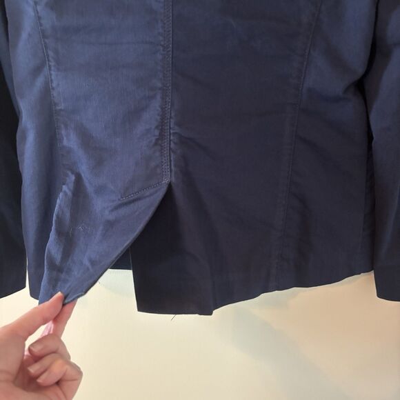 L.L. Bean Womens Blazer Navy Blue Fitted 3 Button Jacket Sz Small - Picture 7 of 8